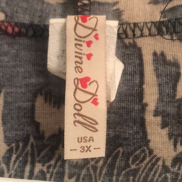 Kimono. Cardigan - Picture 2 of 3